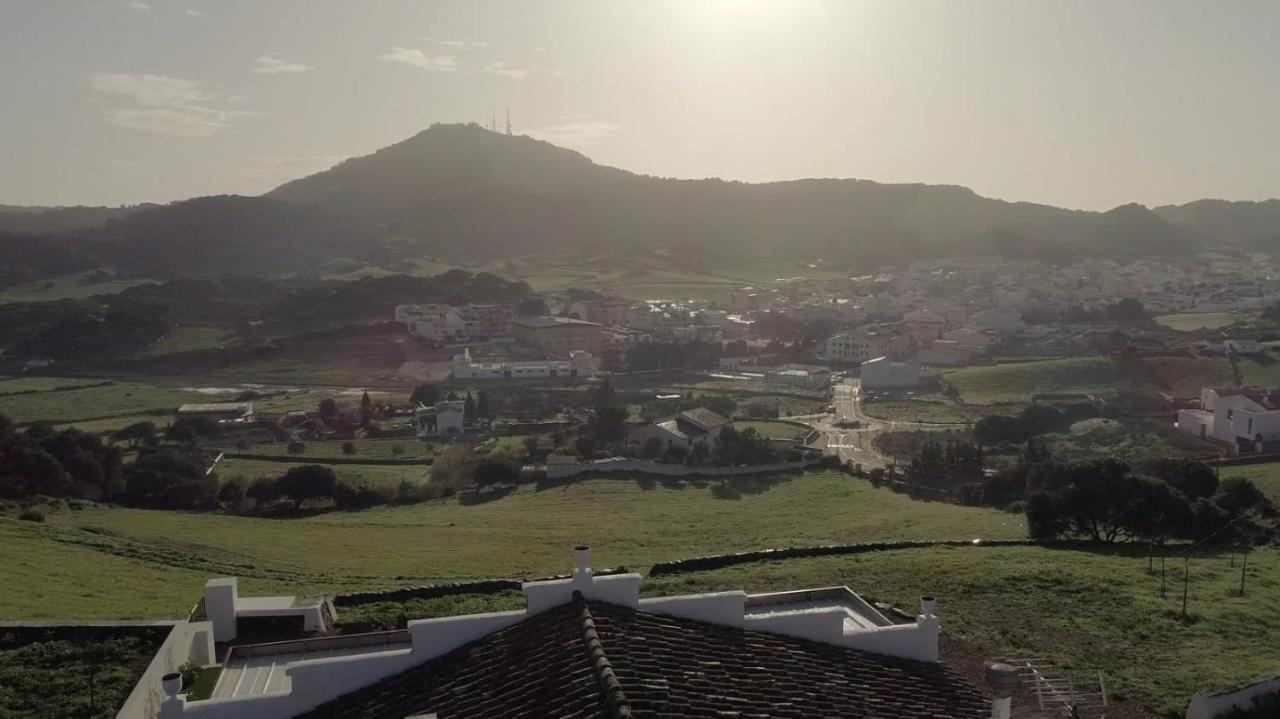Casa rural reformada Bini Aumaia Es Mercadal Exterior foto