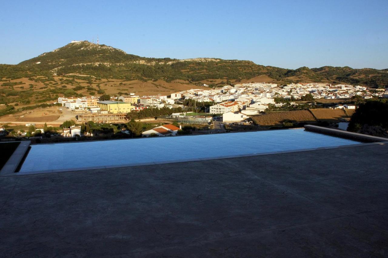 Casa rural reformada Bini Aumaia Es Mercadal Exterior foto